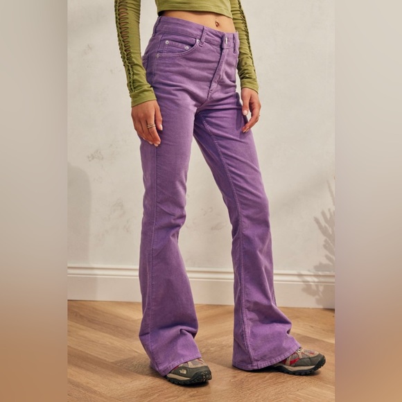 Urban Outfitters *Sold Out* London Purple Corduroy Flare Pants Sz 32x32 BNWT - Picture 2 of 7